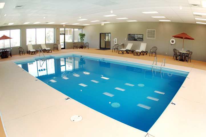 Surestay Plus Hotel By Best Western Stevensville St Joseph Удобства фото